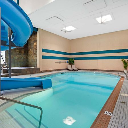 Best Western Plus City Centre Inn Edmonton Esterno foto