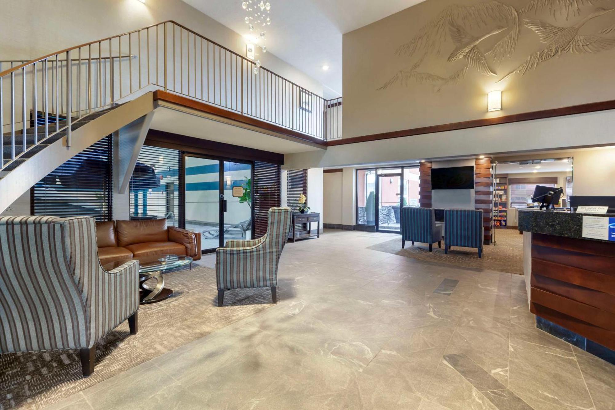Best Western Plus City Centre Inn Edmonton Esterno foto