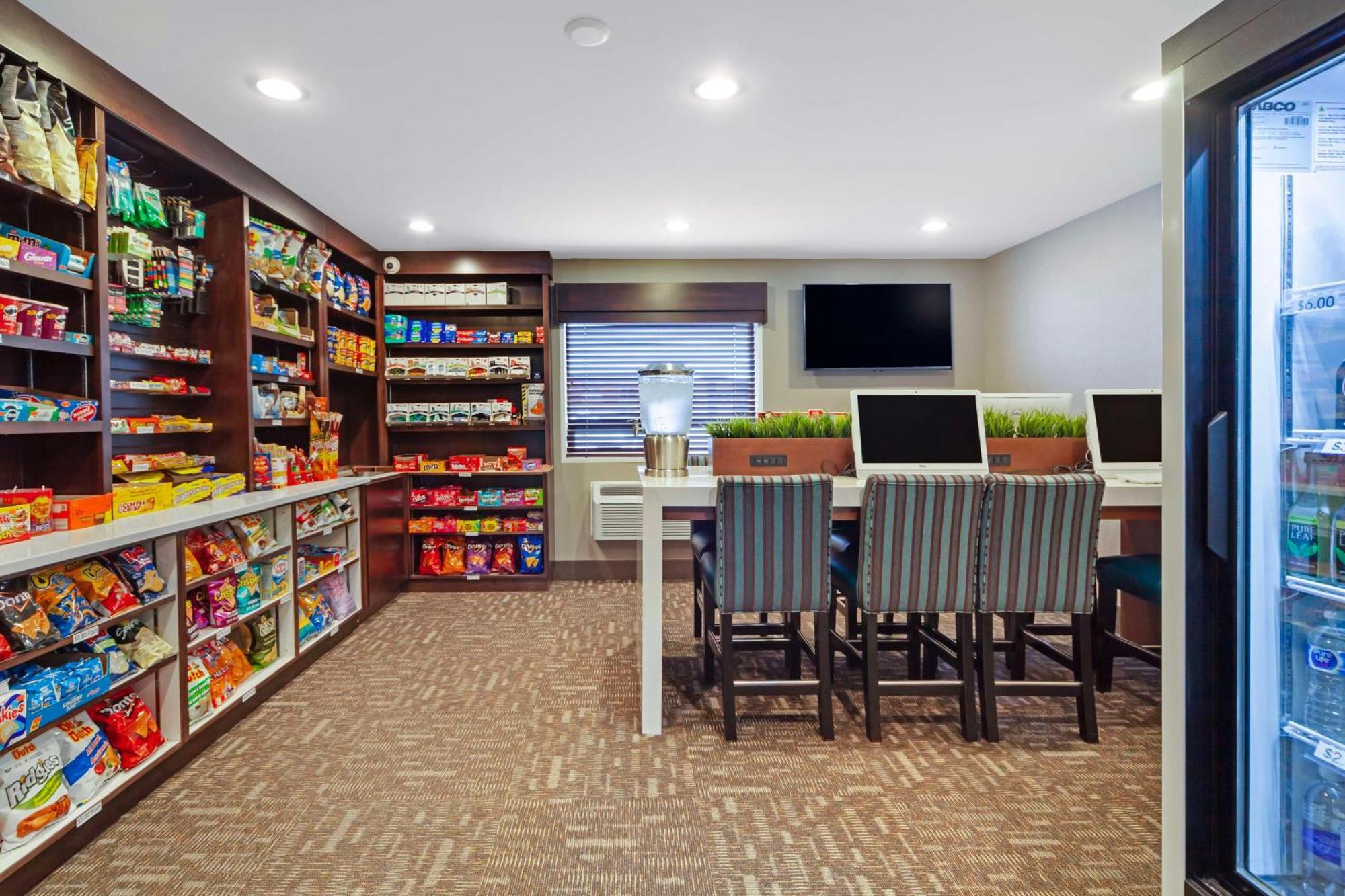 Best Western Plus City Centre Inn Edmonton Esterno foto