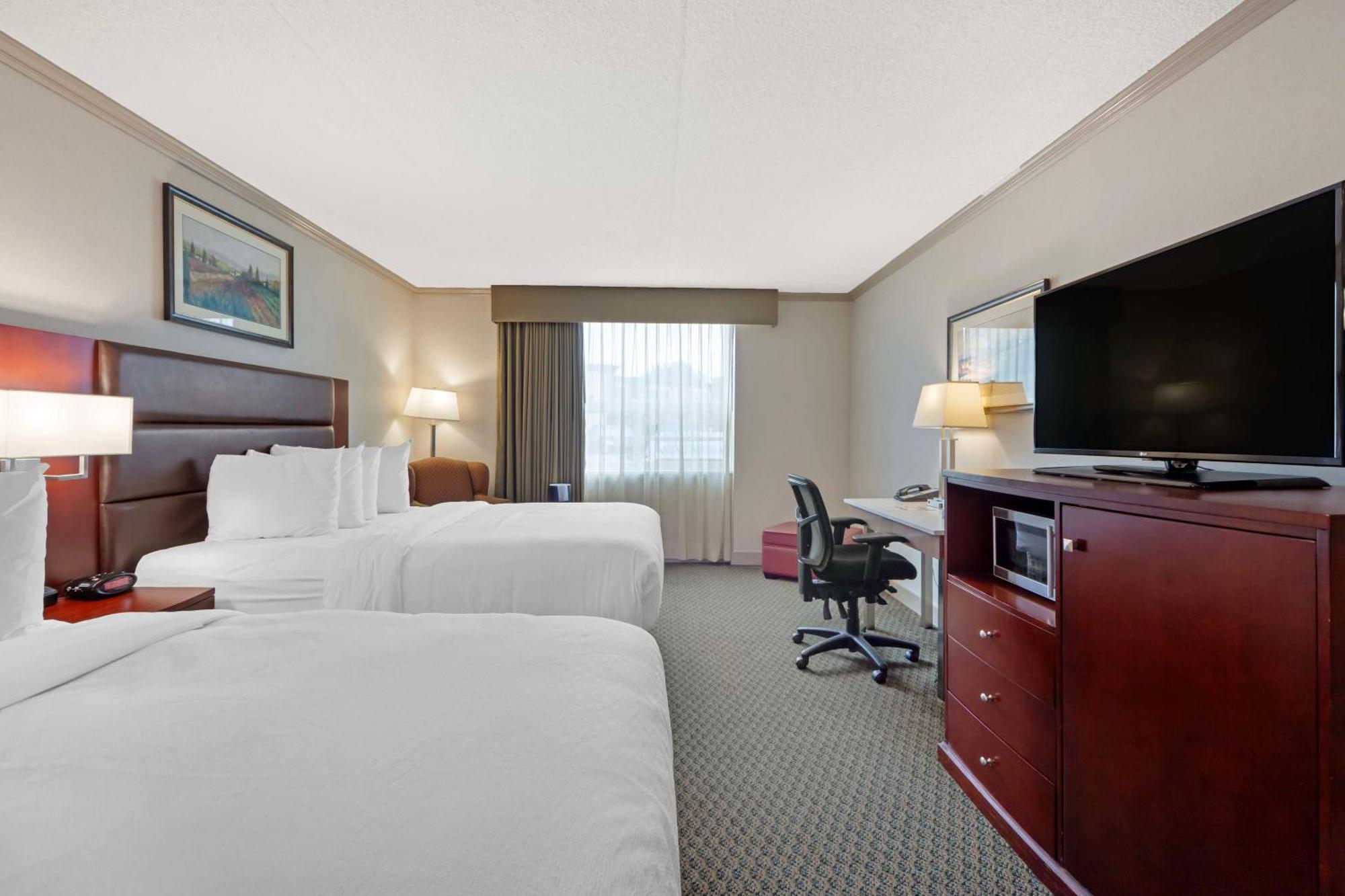 Best Western Plus City Centre Inn Edmonton Esterno foto