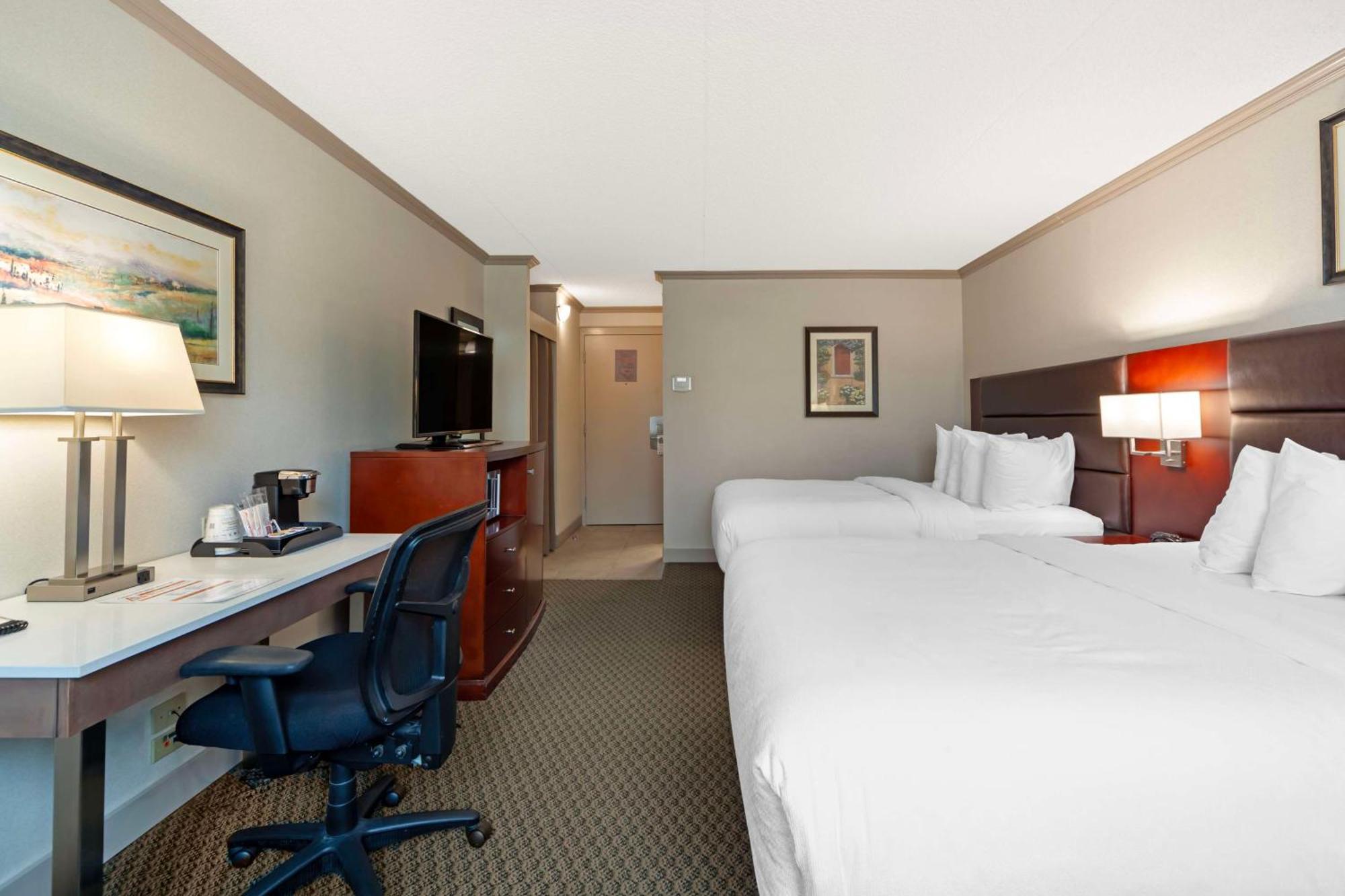 Best Western Plus City Centre Inn Edmonton Esterno foto