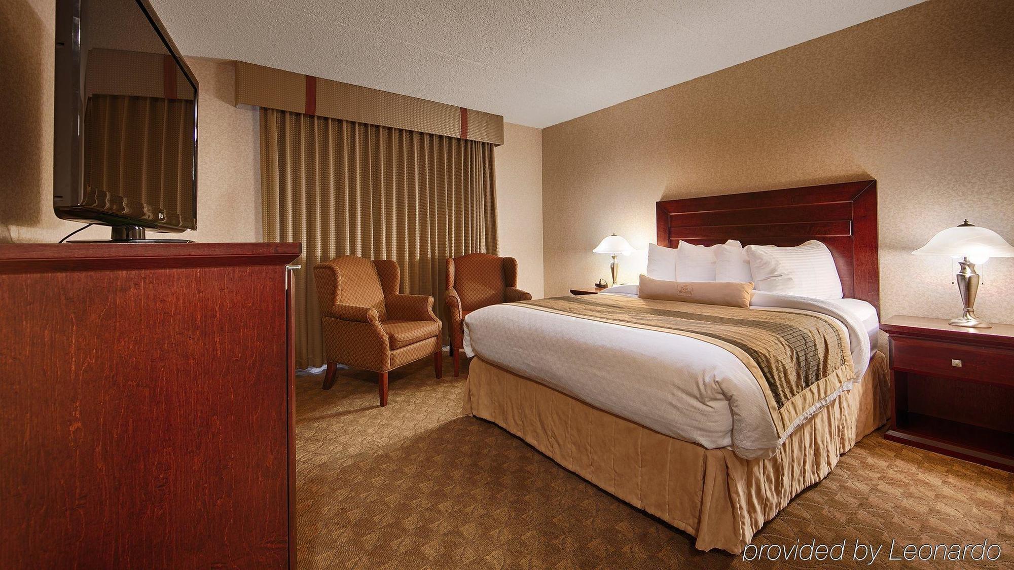 Best Western Plus City Centre Inn Edmonton Esterno foto