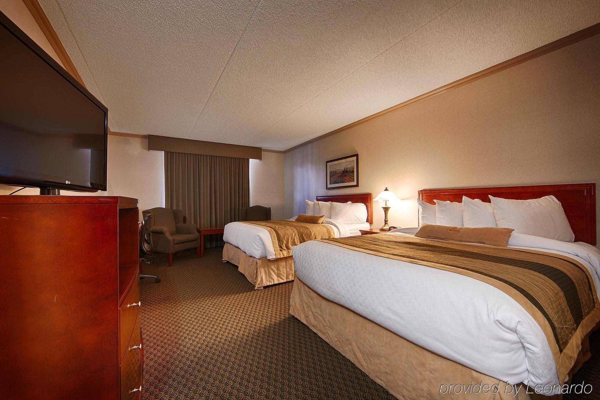 Best Western Plus City Centre Inn Edmonton Esterno foto